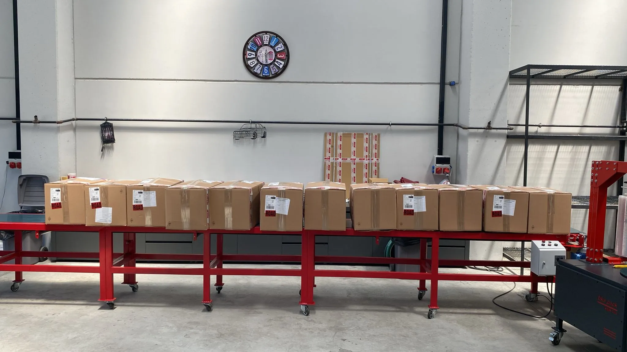 Bulk towel export packing and international shipment preparation
