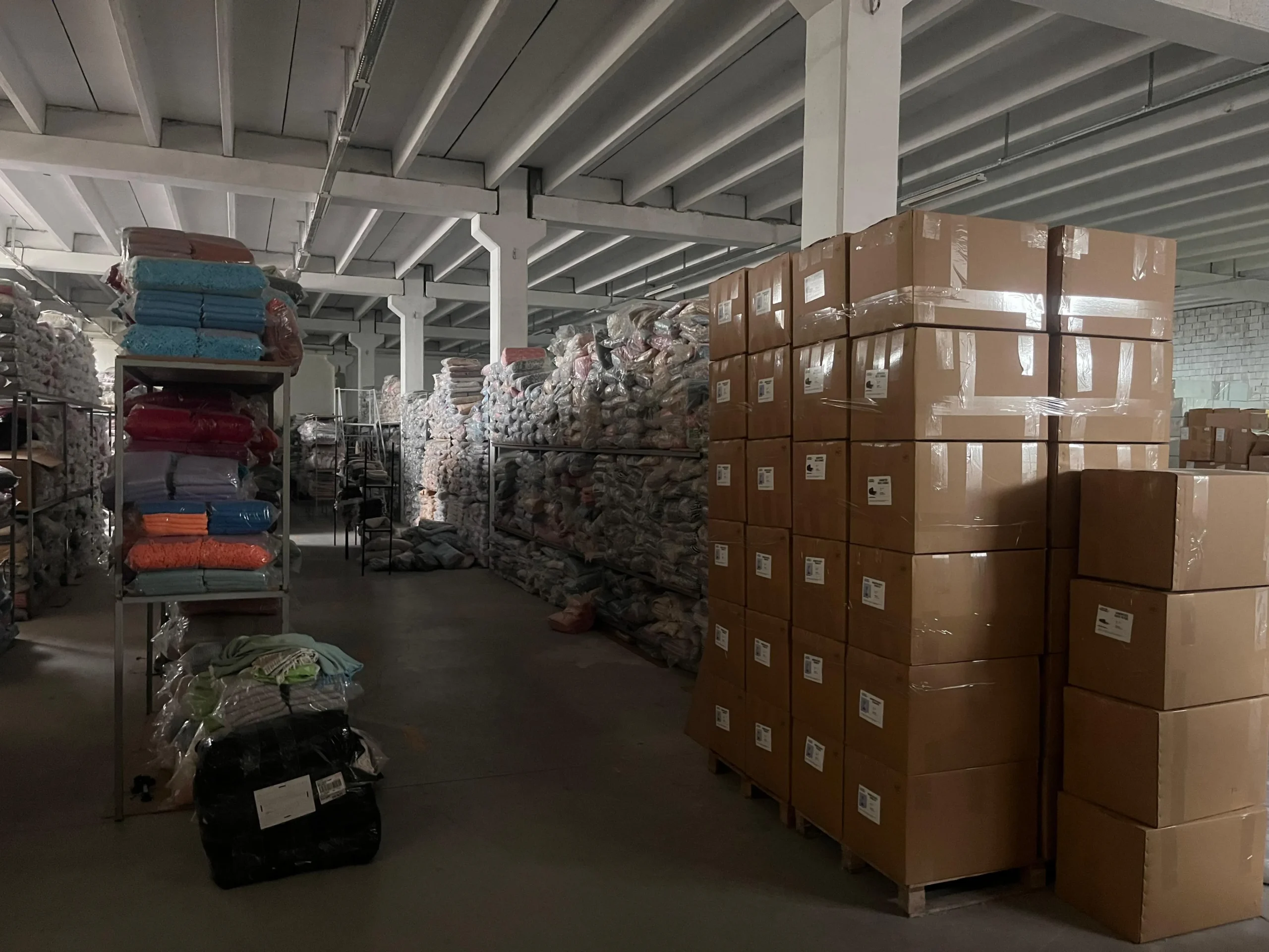 Bulk towel shipment preparation and export logistics from Turkey